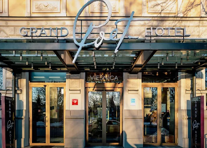 Grand Poet Hotel And Spa By Semarah Riga photo